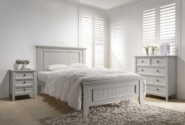 Mila Panelled Bed